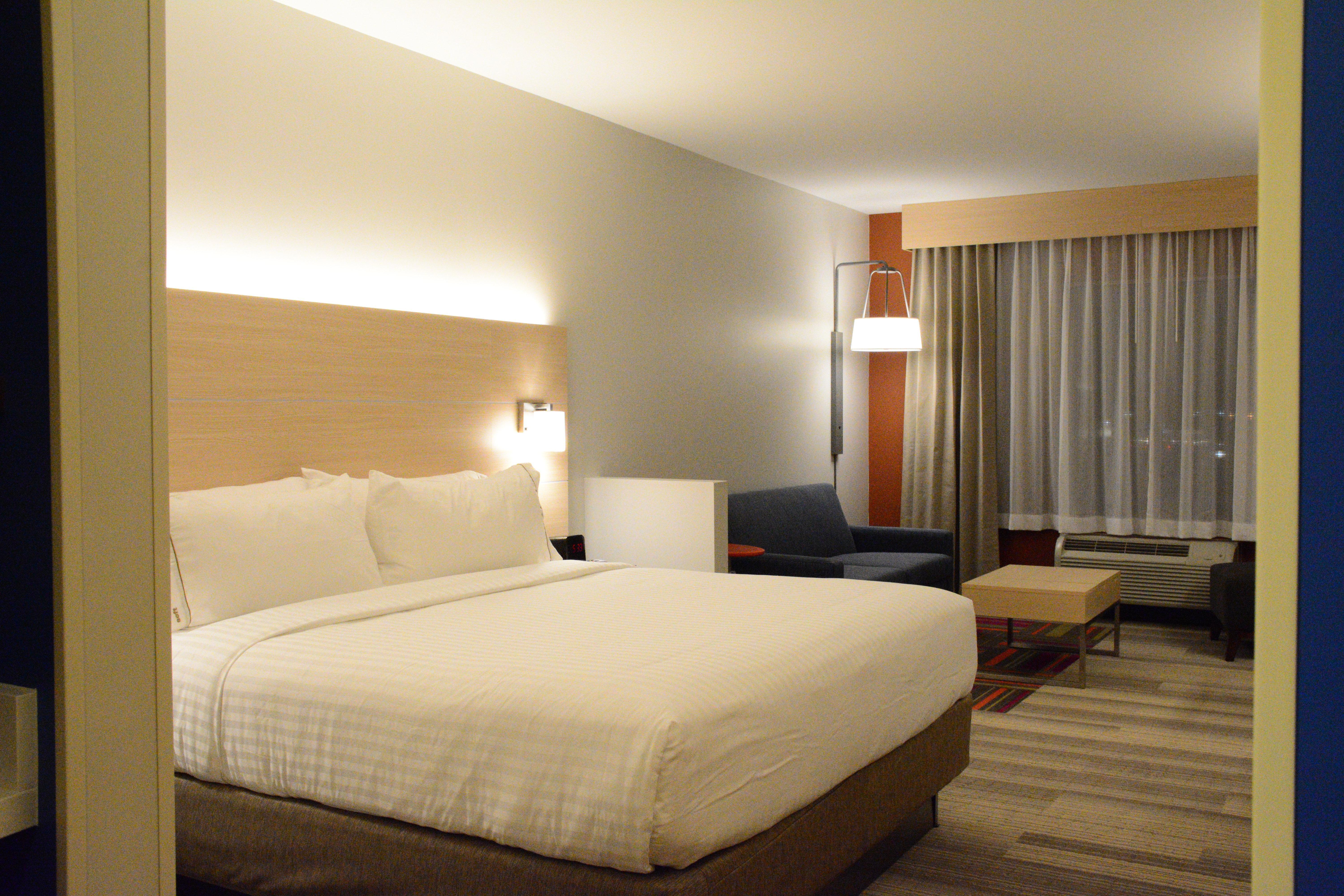 Holiday Inn Express & Suites Lexington Park California By Ihg Exterior foto